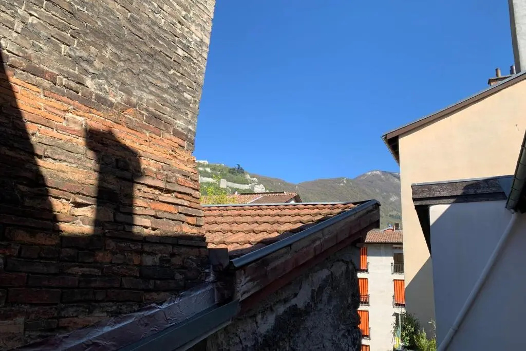 Voir la photo 4 — The rooftops of the old city #BQ