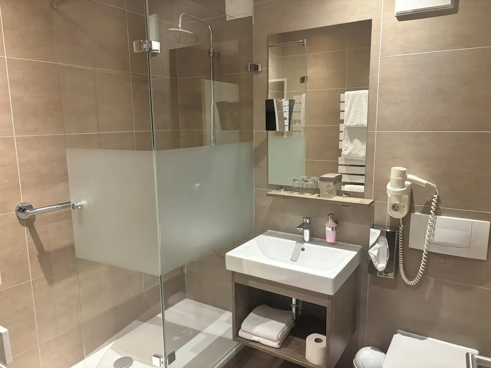1 Bedroom Premium Apartment