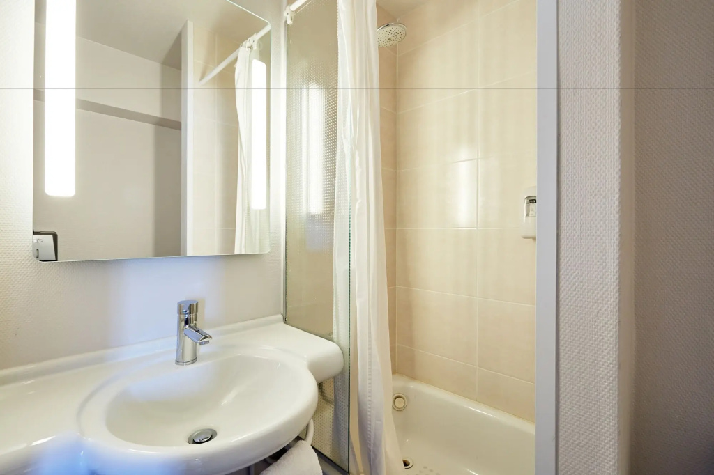 Afficher la photo 7 — B&B HOTEL Le Havre (1)