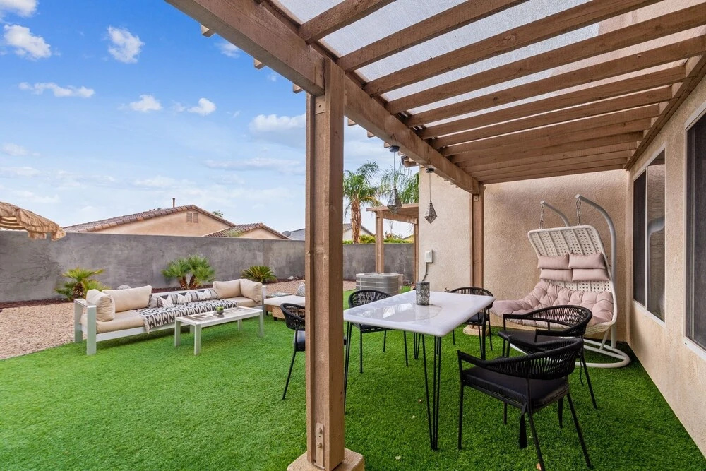 Palm Springs Mountain Getaway 3 Bedroom Home by RedAwning