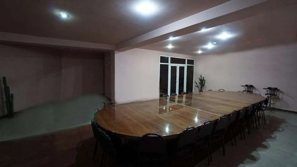 G-Bakuri Hotel - Général