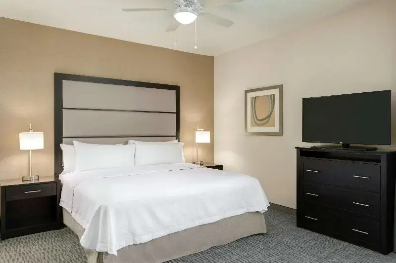 Homewood Suites by Hilton Frederick - Chambres