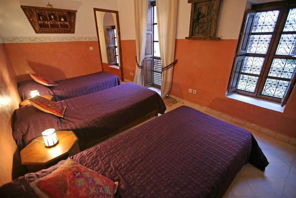Standard Triple room