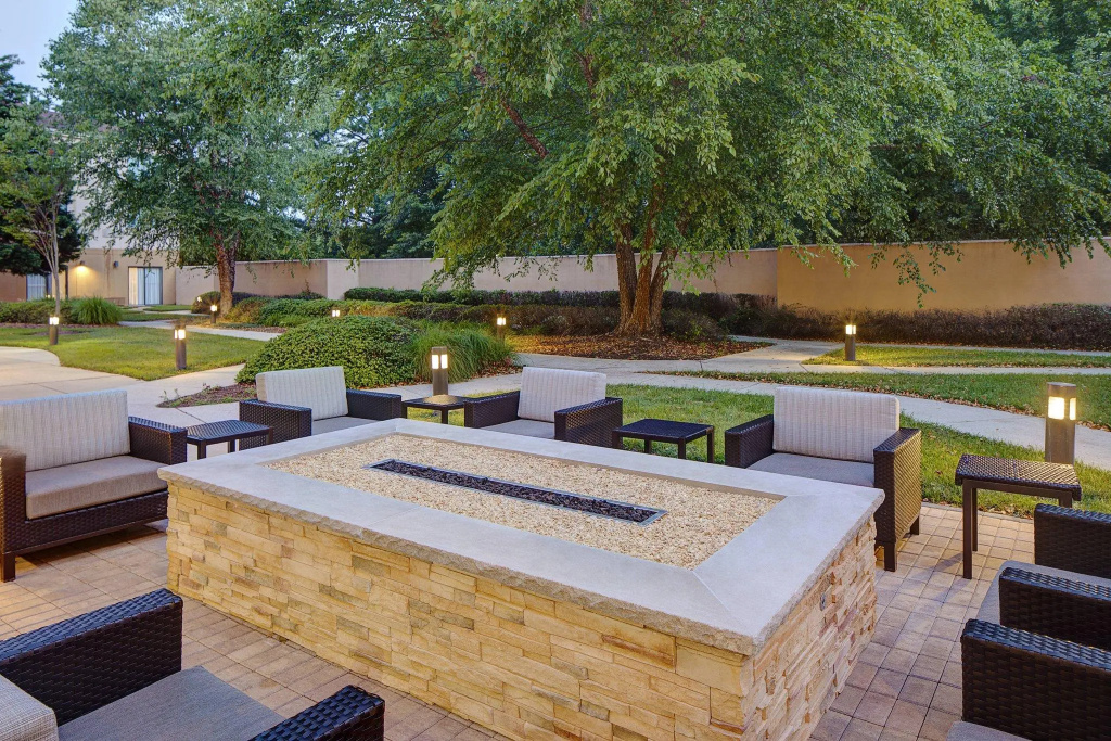 Courtyard by Marriott Richmond Airport - Général