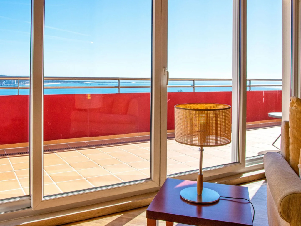 Balcony & Terrace
