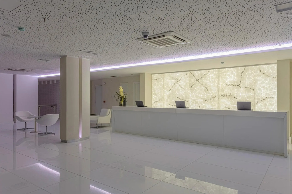 CDesign Hotel by null