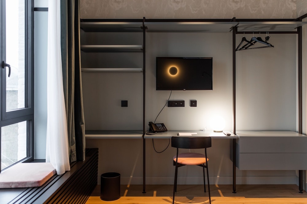 Hôtel Vedette — 5