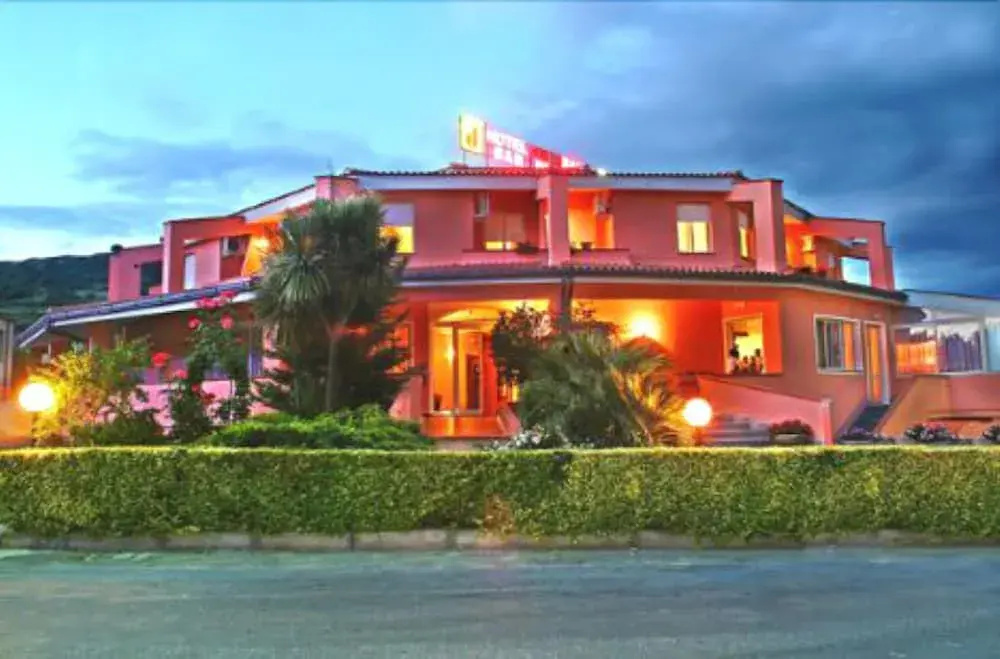 Il Cavallino Rosso