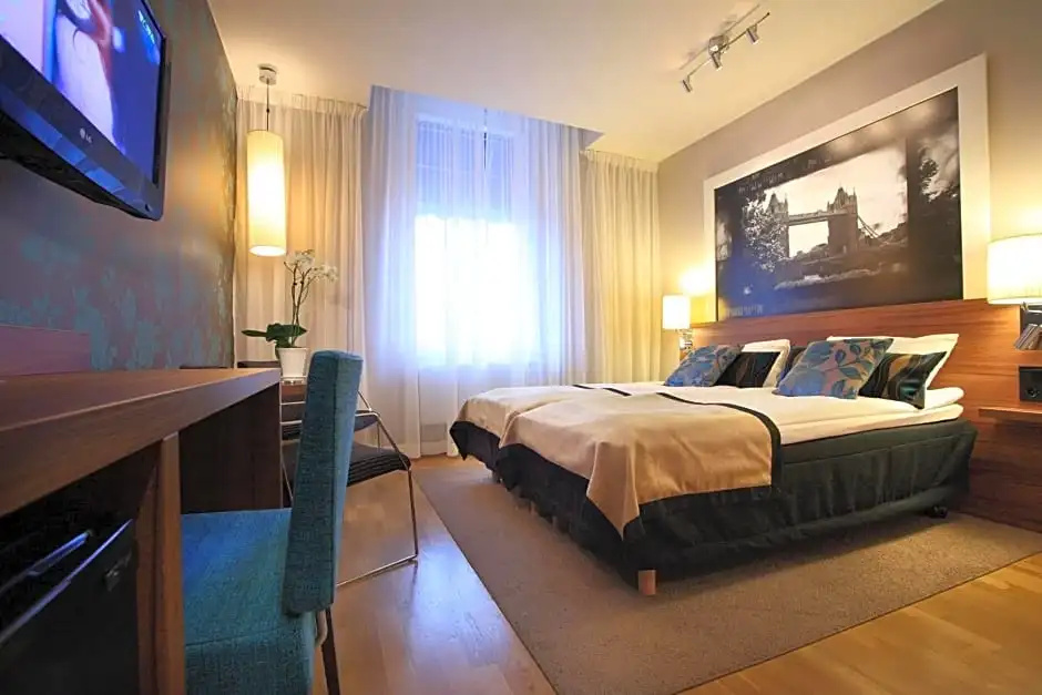 Standard Double Family room (twin beds)