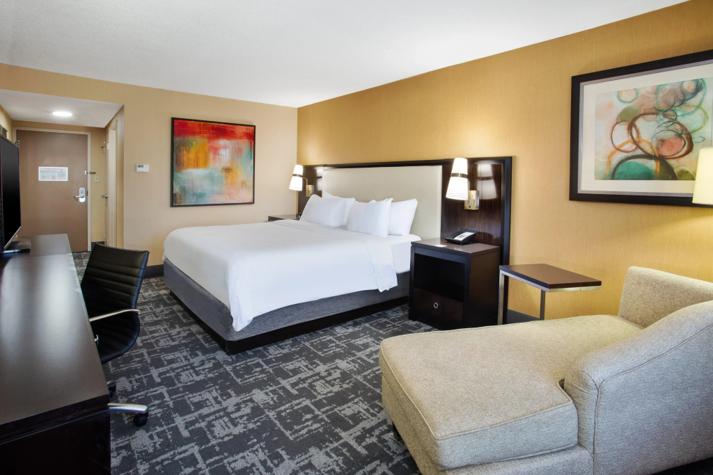 Crowne Plaza Hotel Greenville-I-385-Roper Mtn Rd by IHG - фото 3
