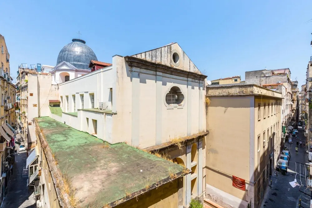 Appartamento tra le Cupole di Napoli by Wonderful Italy