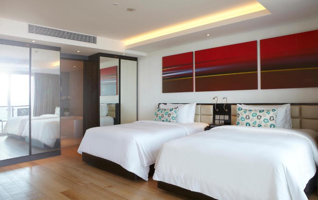 Double-Six Luxury Hotel Seminyak