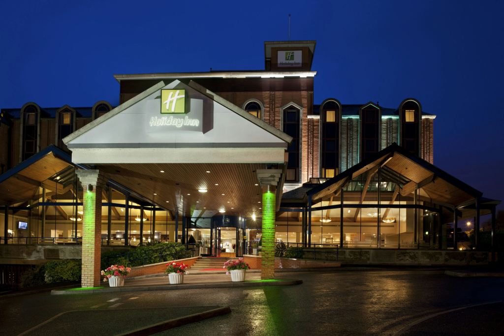 Holiday Inn Bolton Centre by IHG