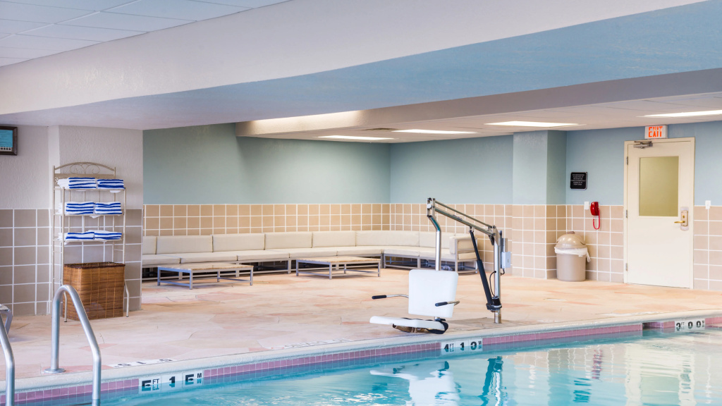 Holiday Inn Hotel & Suites Warren by IHG - Général