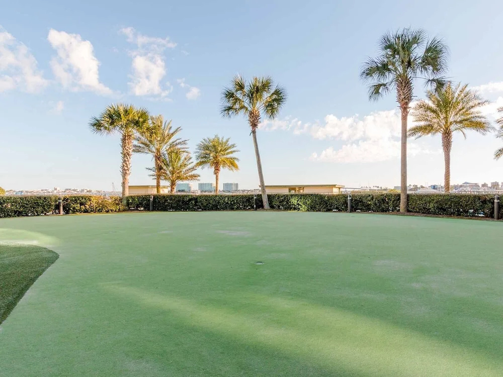 Phoenix on the Bay by Southern Vacation Rentals