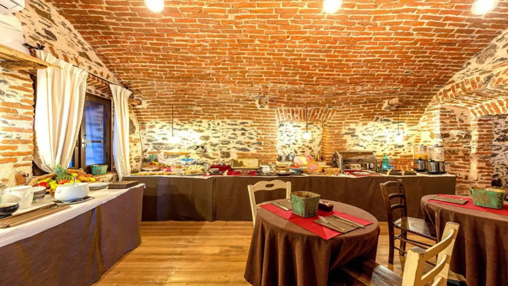 Hotel photo 23