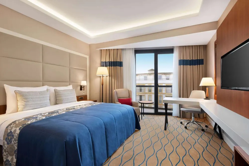 Двухместный номер Superior с видом на город двуспальная кровать в Ramada by Wyndham Sakarya Hendek