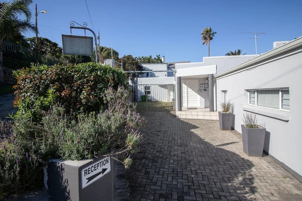 Dockside Guest House