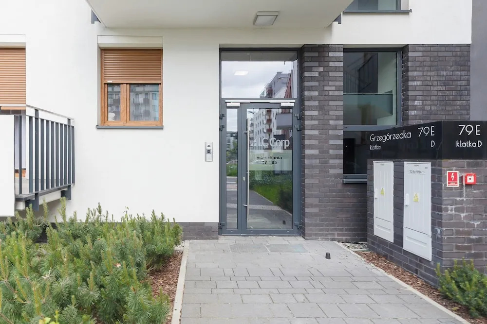 Apartments Claro II by Renters