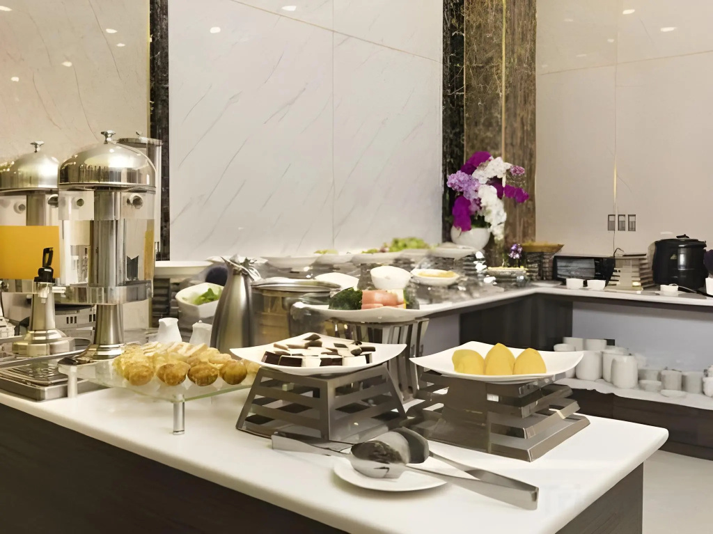 La Casa Nha Trang Hotel, Нячанг, В'єтнам мініатюра 17
