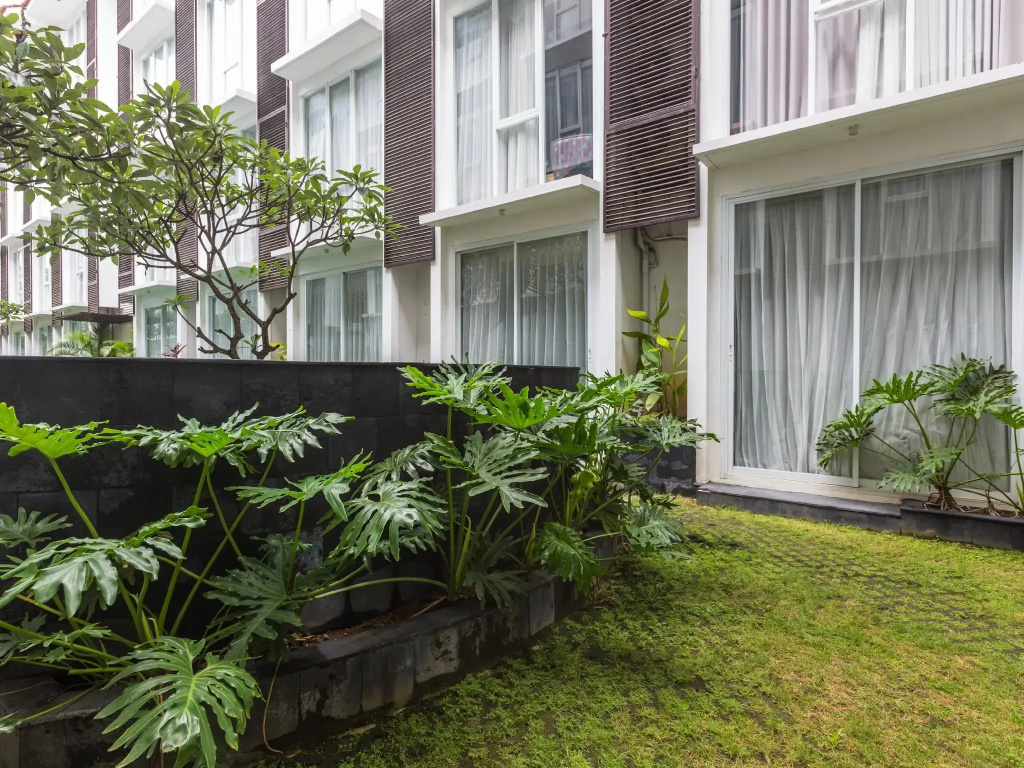 The Alea Hotel Seminyak - Tap to explore photos