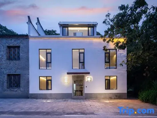 Zhaji Dexintang Bed and Breakfast (Zhaji Scenic Area Branch)