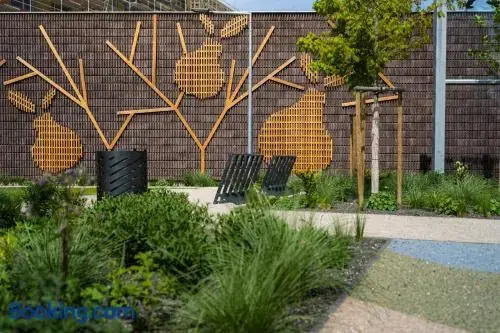 Urban & Green Apartments by Ambiente