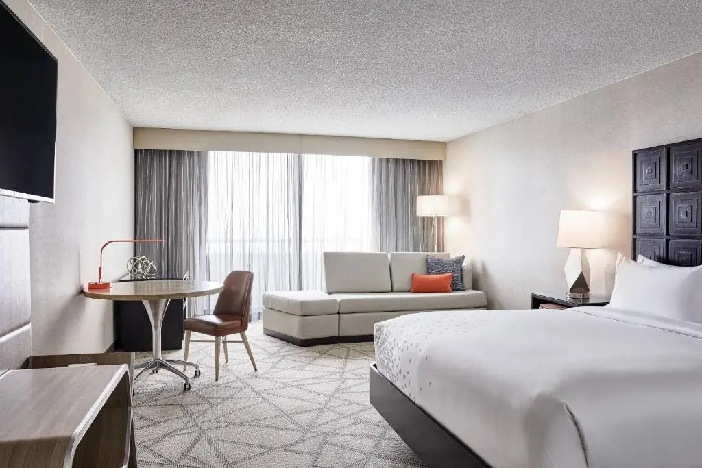 Standard room with balcony