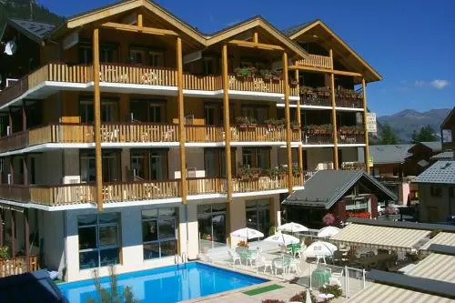 Balcony & Terrace
