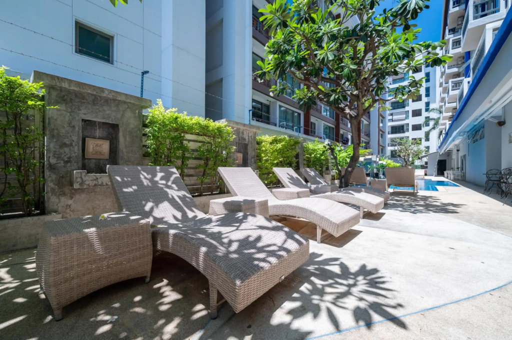 Kokotel Pattaya South Beach - фото 26