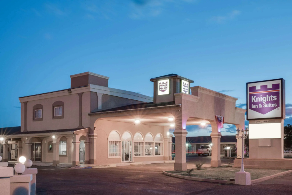 Knights Inn - Van Horn, TX