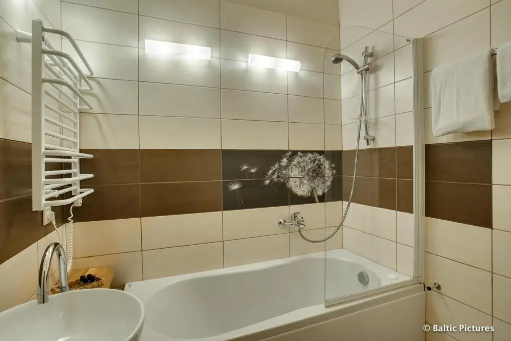 Standard Quadruple room with balcony