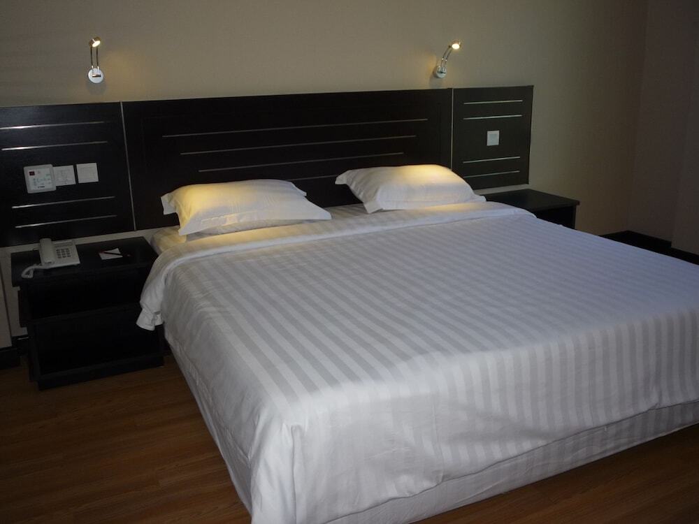 Labuk Hotel