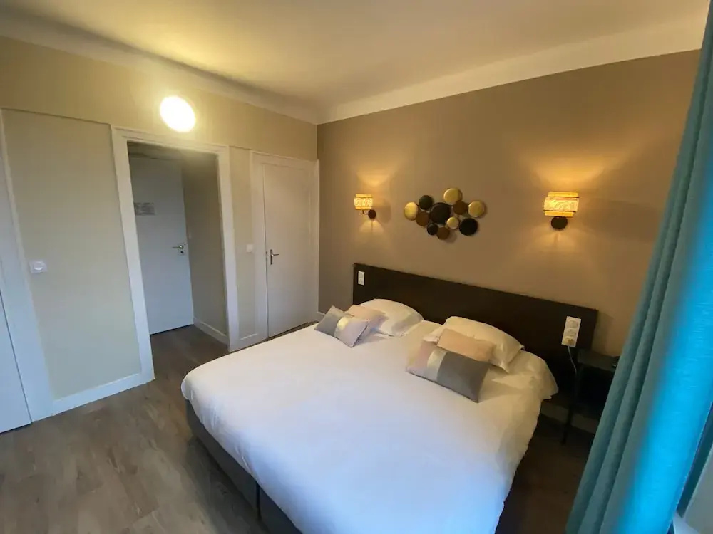 Comfort room