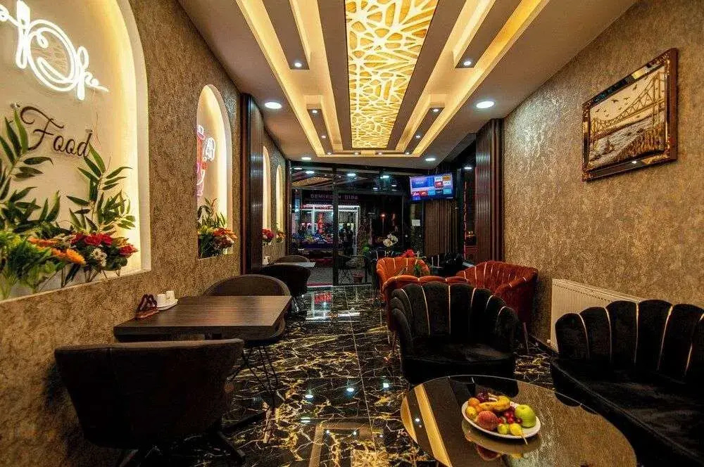 Historia Hotel