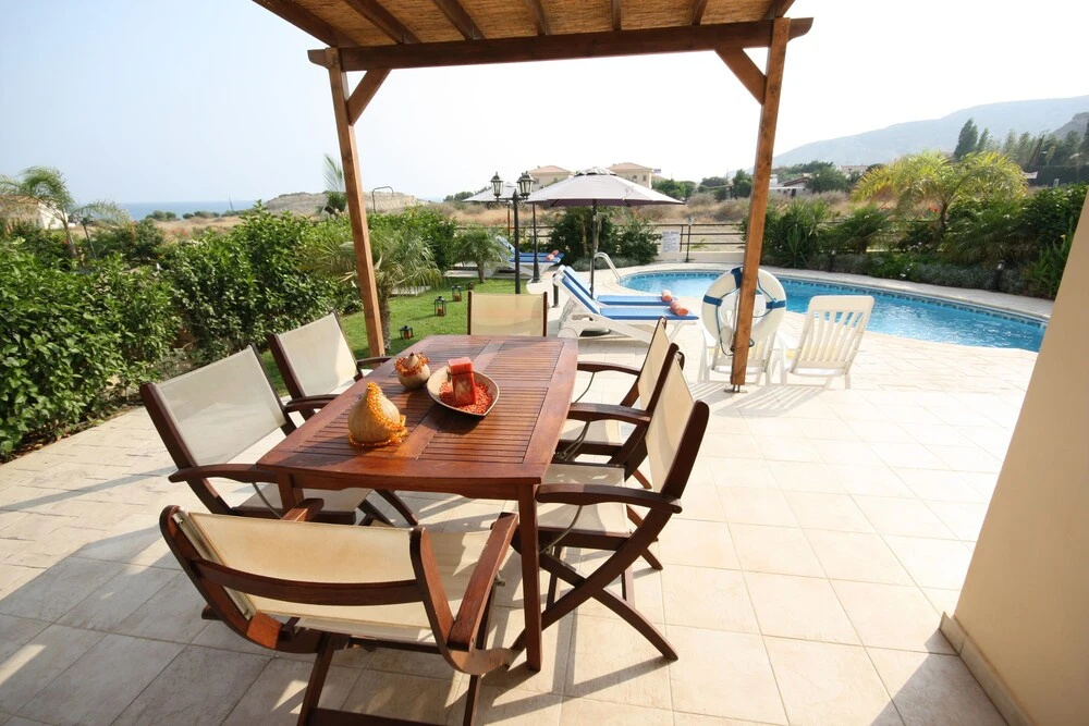 Three Bedroom Villa With Private Pool and Landscaped Garden