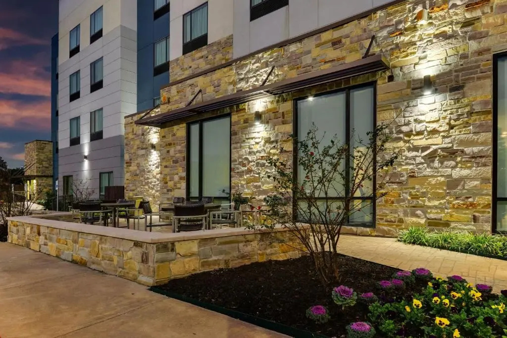 TownePlace Suites by Marriott Houston I-10 East - 2
