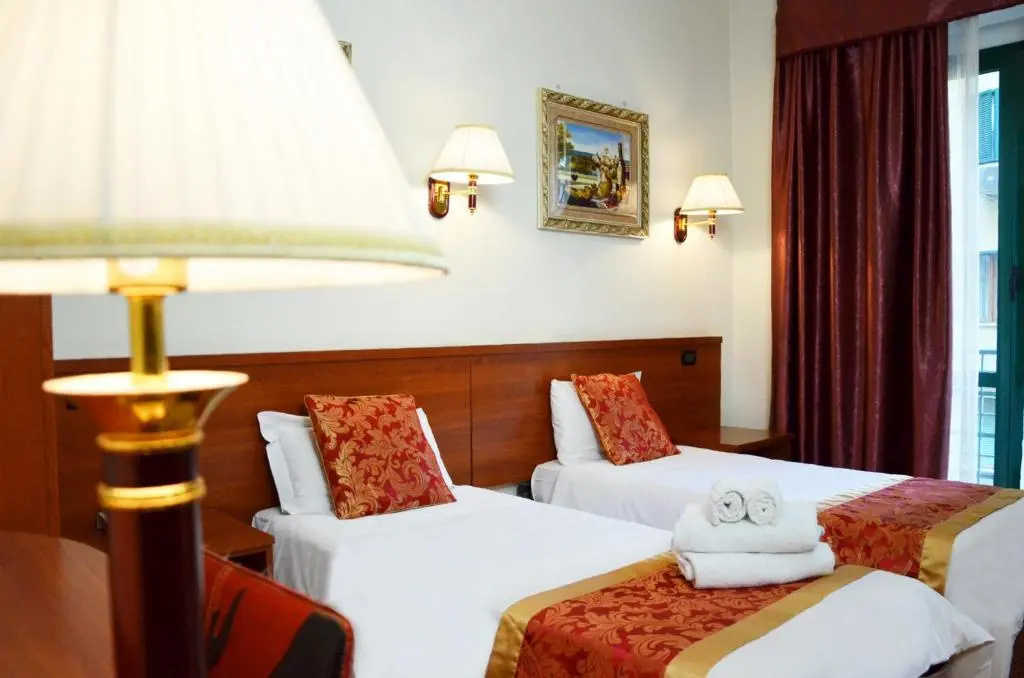 Standard Double room (twin beds)
