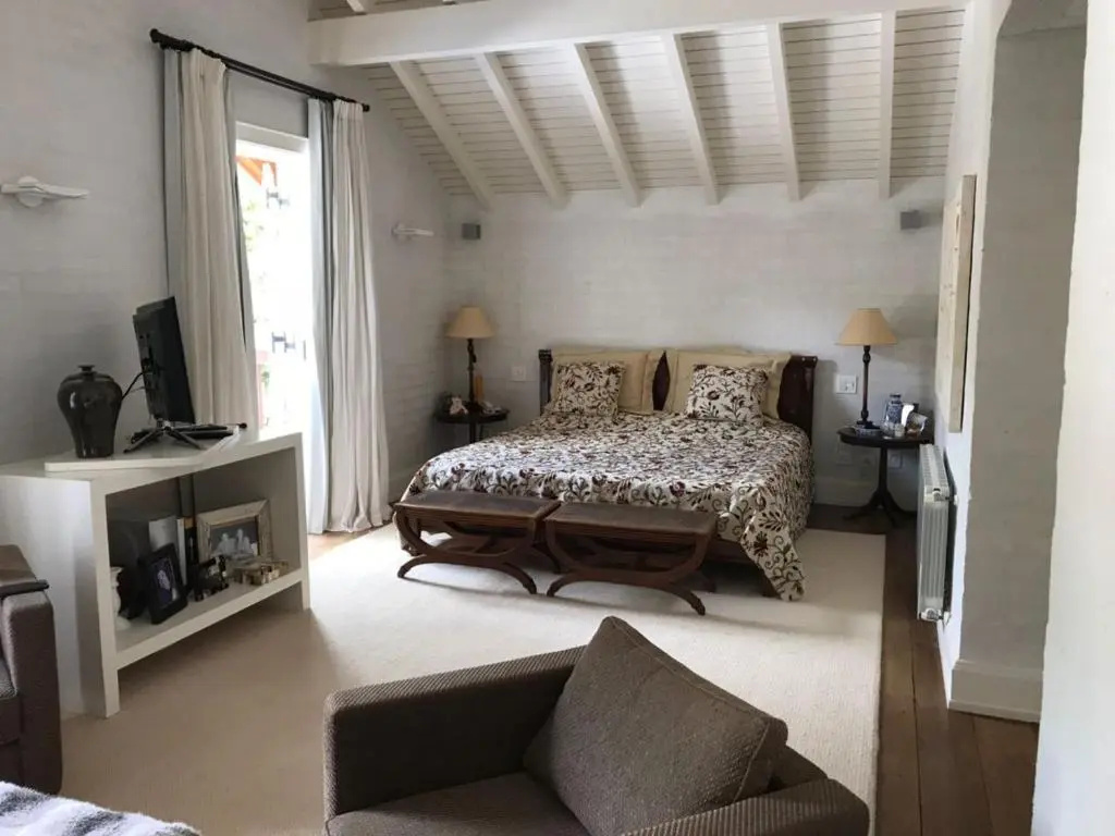 Premium Suite