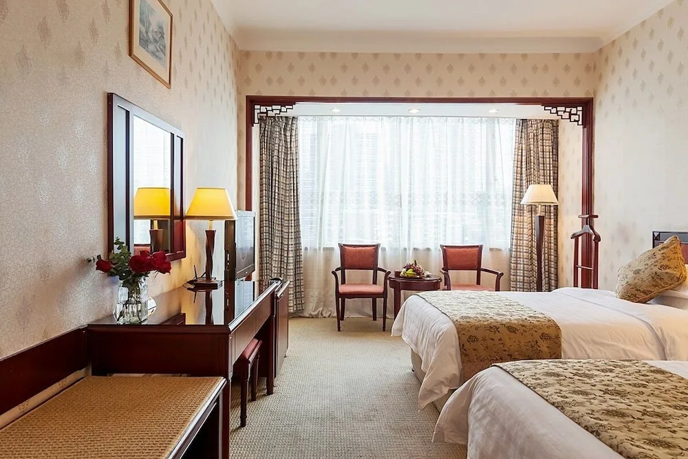 Xiamen Huaqiao Hotel, photo 4
