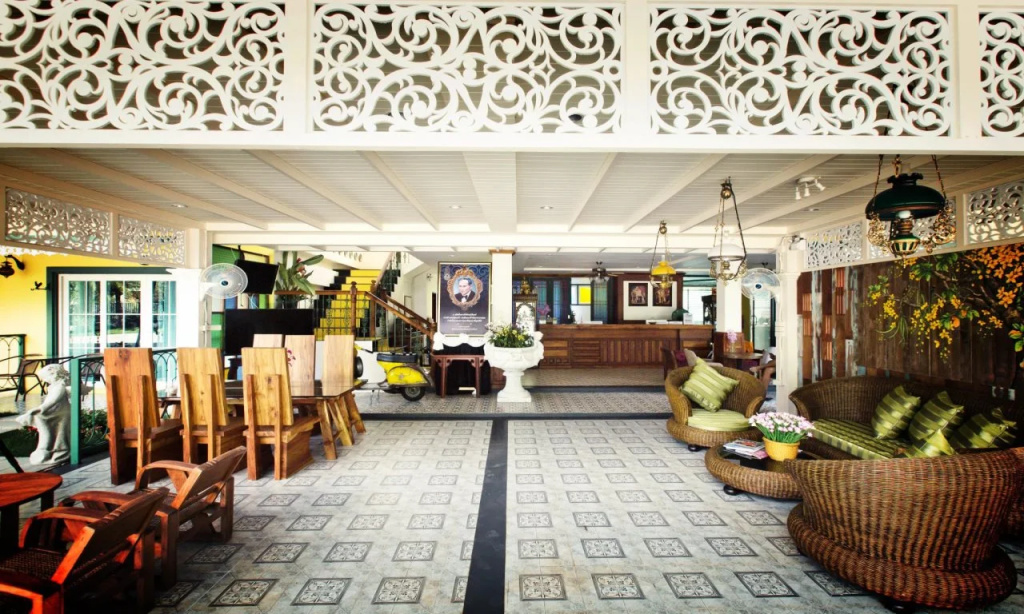Comepang Hotel