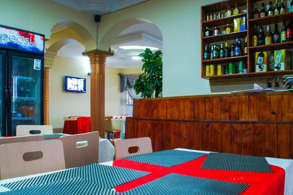 Lobby & Reception