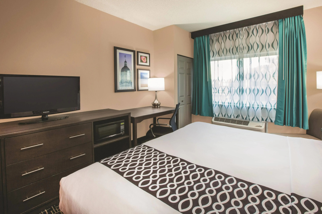 La Quinta Inn by Wyndham Indianapolis North at Pyramids - Général