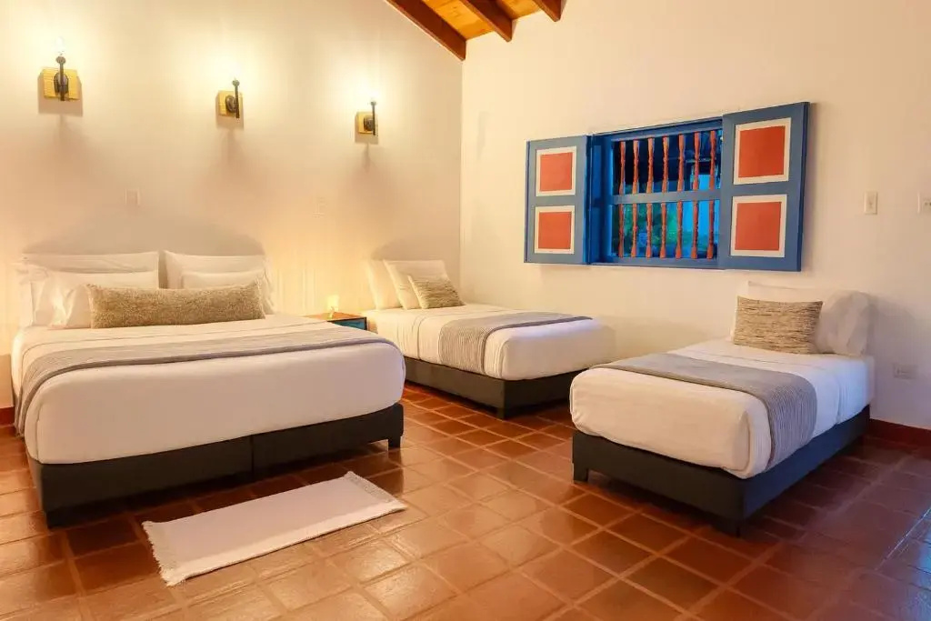 Deluxe Quadruple room