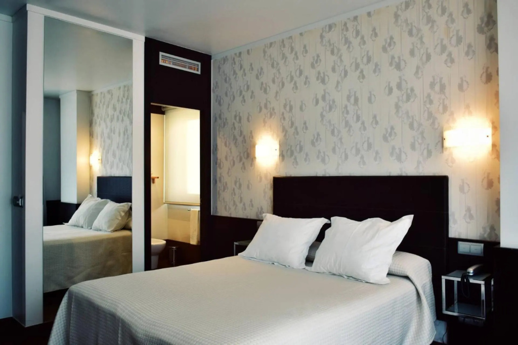 Hotel Carril — 3