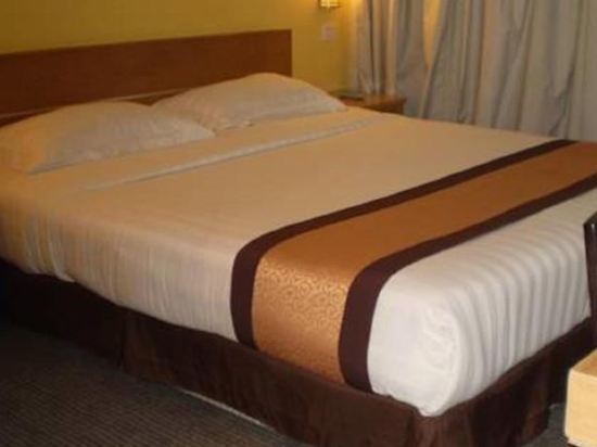 Tang Dynasty Lodge Tuaran