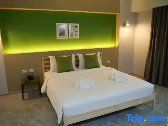 Superior Double room (full double bed)