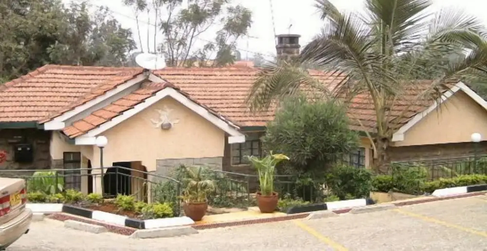 Fahari Guest House