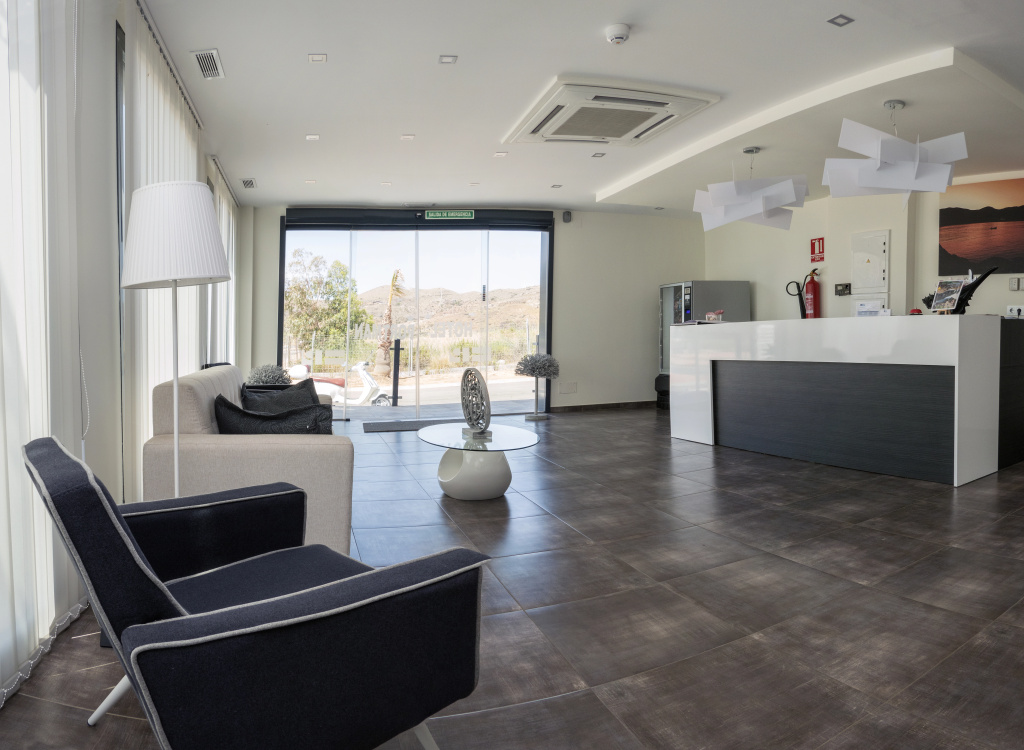 Lobby & Reception