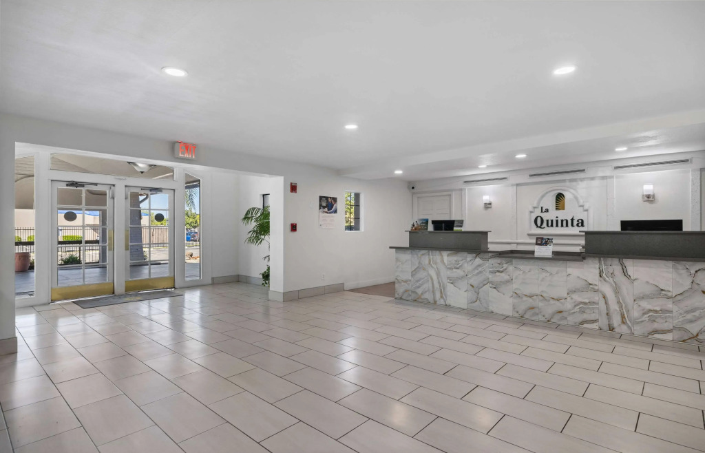 La Quinta Inn by Wyndham Stockton - фото 11